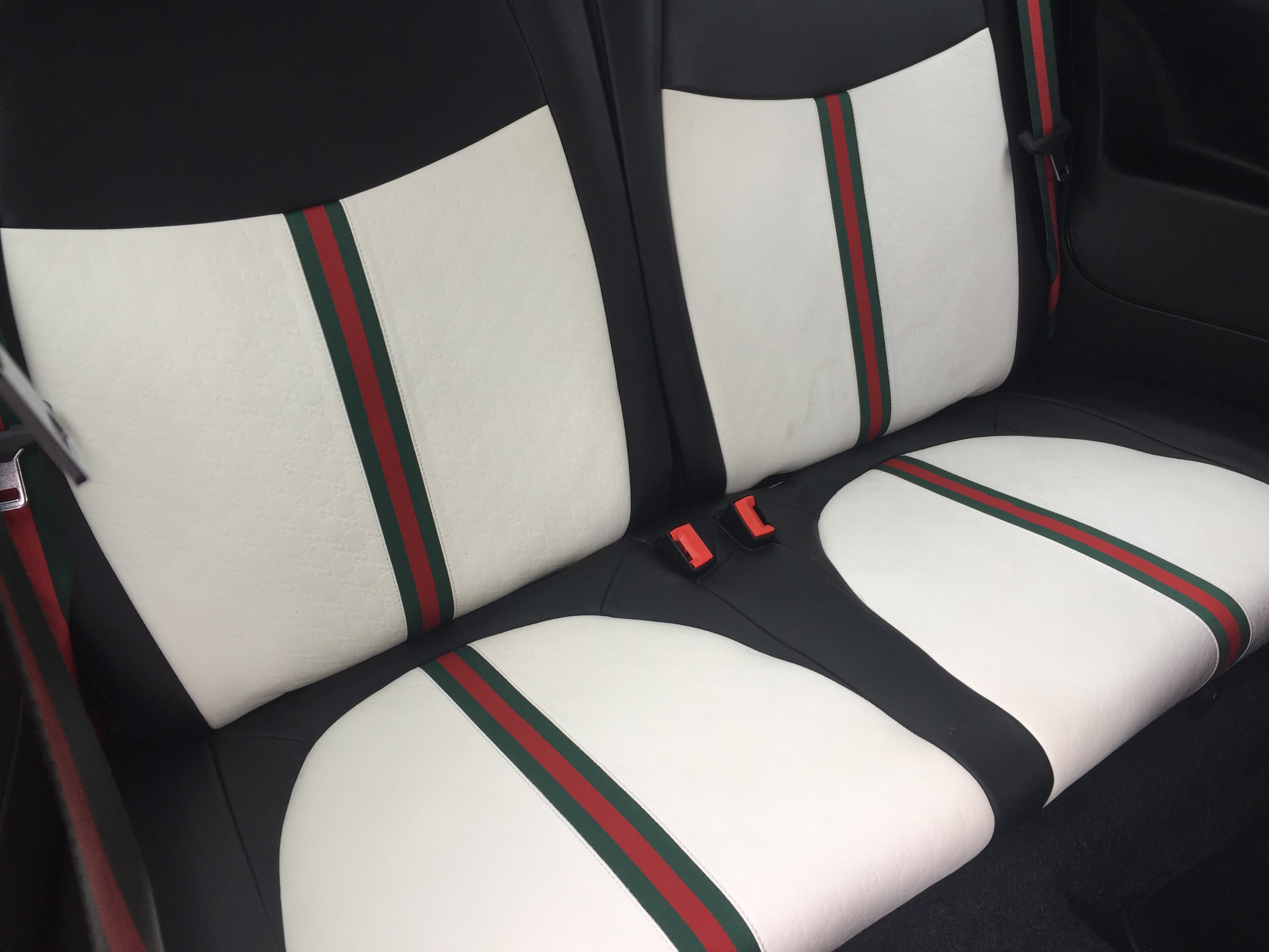 Gucci hotsell seat belts